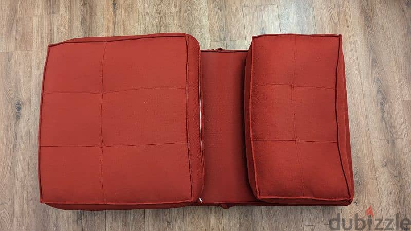 Extendable Red Couch 1