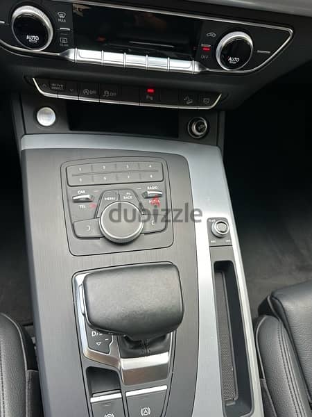 Audi Q5 Quattro 2018 black on black (company source-43000 km) 13