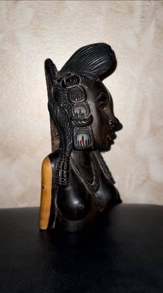 African wooden sculpture 1