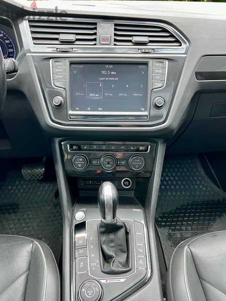 VW Tiguan SEL Premium 2017 1 Owner Kettaneh Source Low Mileage 13