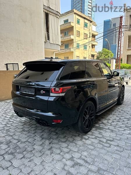 Range Rover Sport SVR 2015 black on black 4