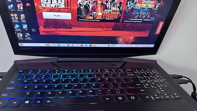 Lenovo Y720 RGB Gaming Lapto 2