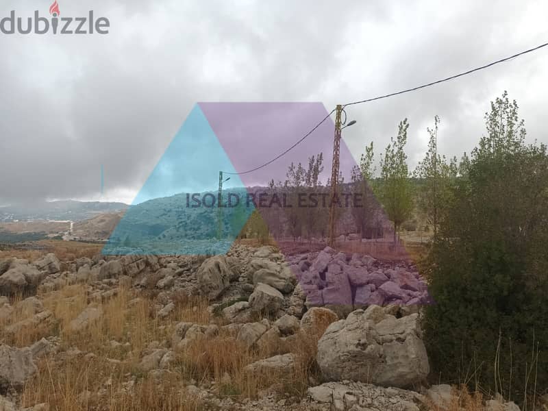 A 918 m2 land for sale in Qanat Bakish 1