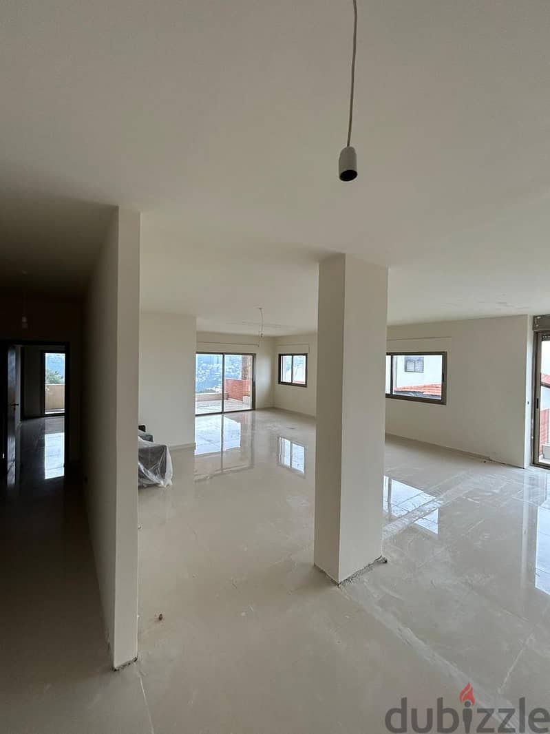 Brand new apartment with duplex 500 sqm in sheile 1