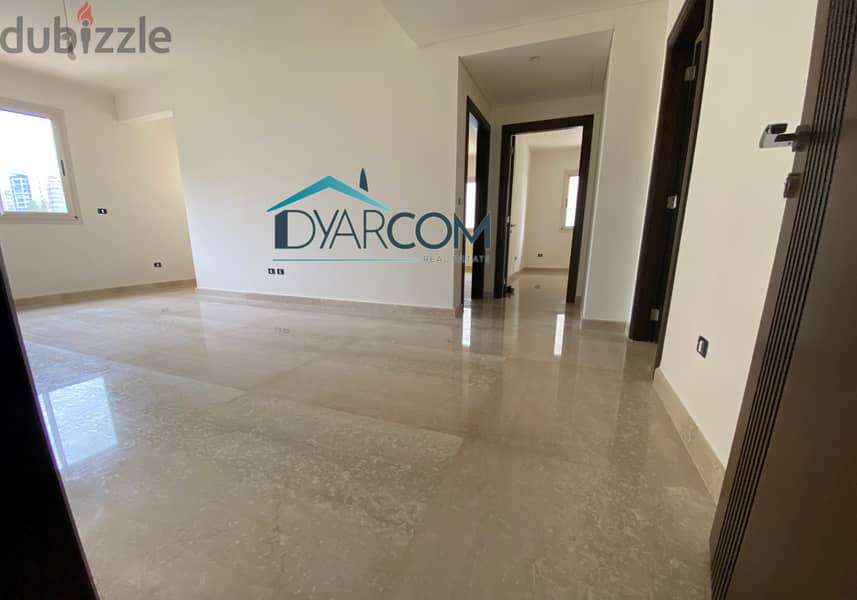 DY1061 - Ramlet el Bayda Luxurious Apartment For Sale! 4