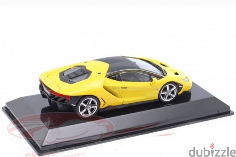 Lamborghini Centenario 2016 diecast car model 1;43. 2