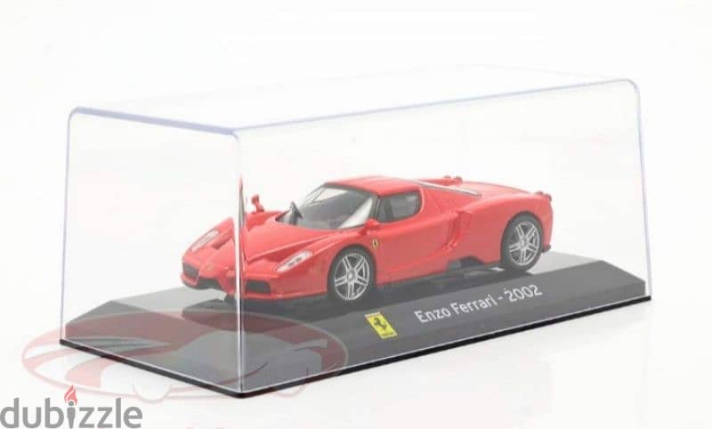 Enzo Ferrari 2002 diecast car model 1;43. 4
