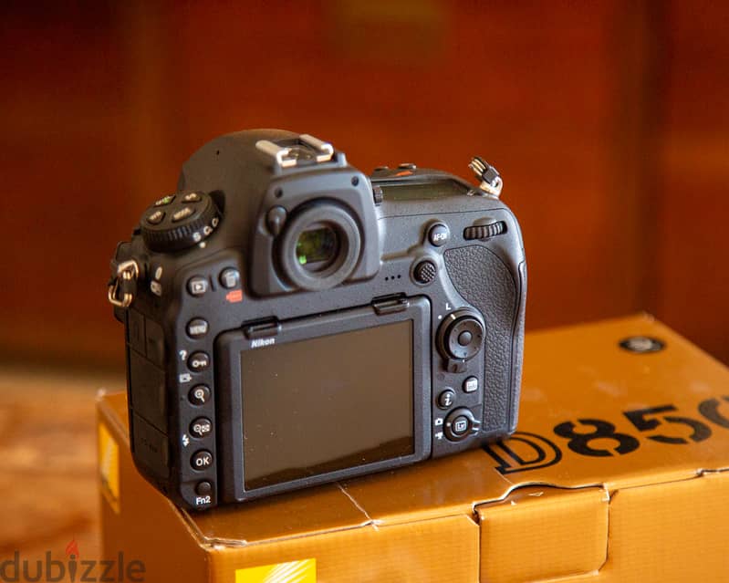 NIKON D850 open box used for 10 days 3