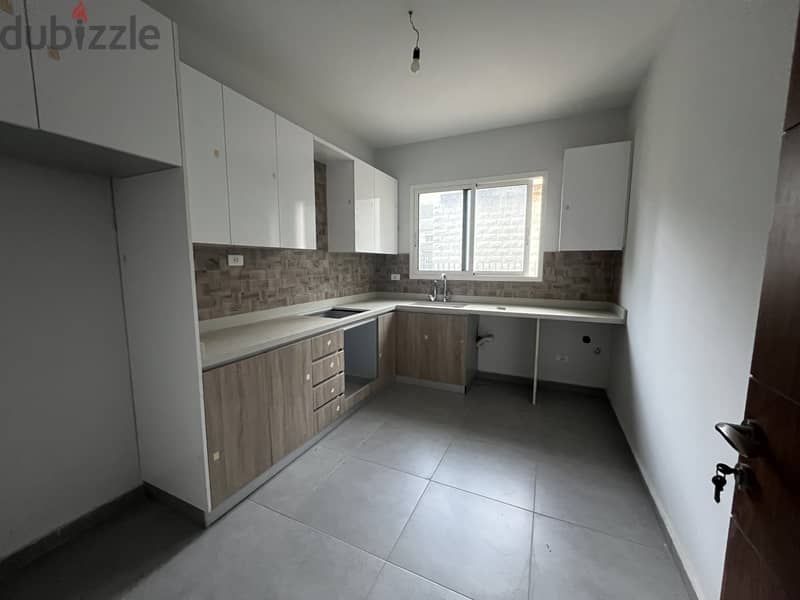 Apartment for sale in Elissar شقة للبيع في أليسار 2