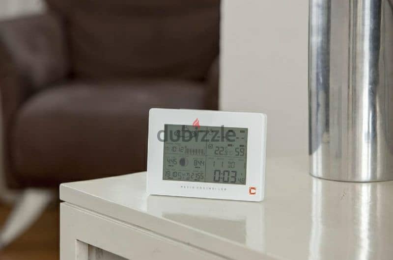 CRESTA INDOOR AND OUTDOOR WEATHER STATION/ 3$ delivery 2