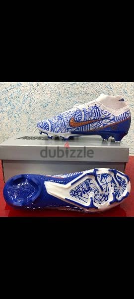 football shoes اسبدرين فوتبول حذاء كرة قدم نمرة للبيع adidas جديد