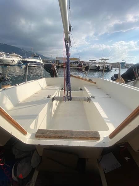 21 footer 1983 jaguar sailboat in good condition 3