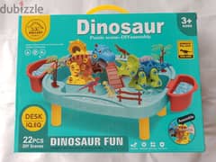 Dinosaur assembly toy