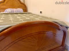 تخت مفرد ونص خشب ممتاز مع فرشة اكسترا مريحة  جدا - BED + MATTRESS