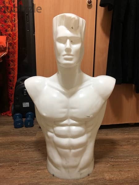 mannequin 0