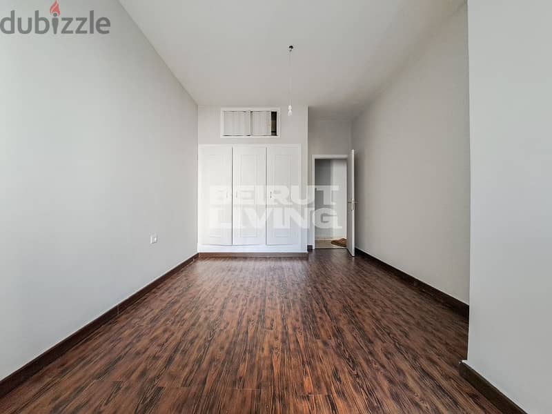 Spacious Apartment | Central Location 6