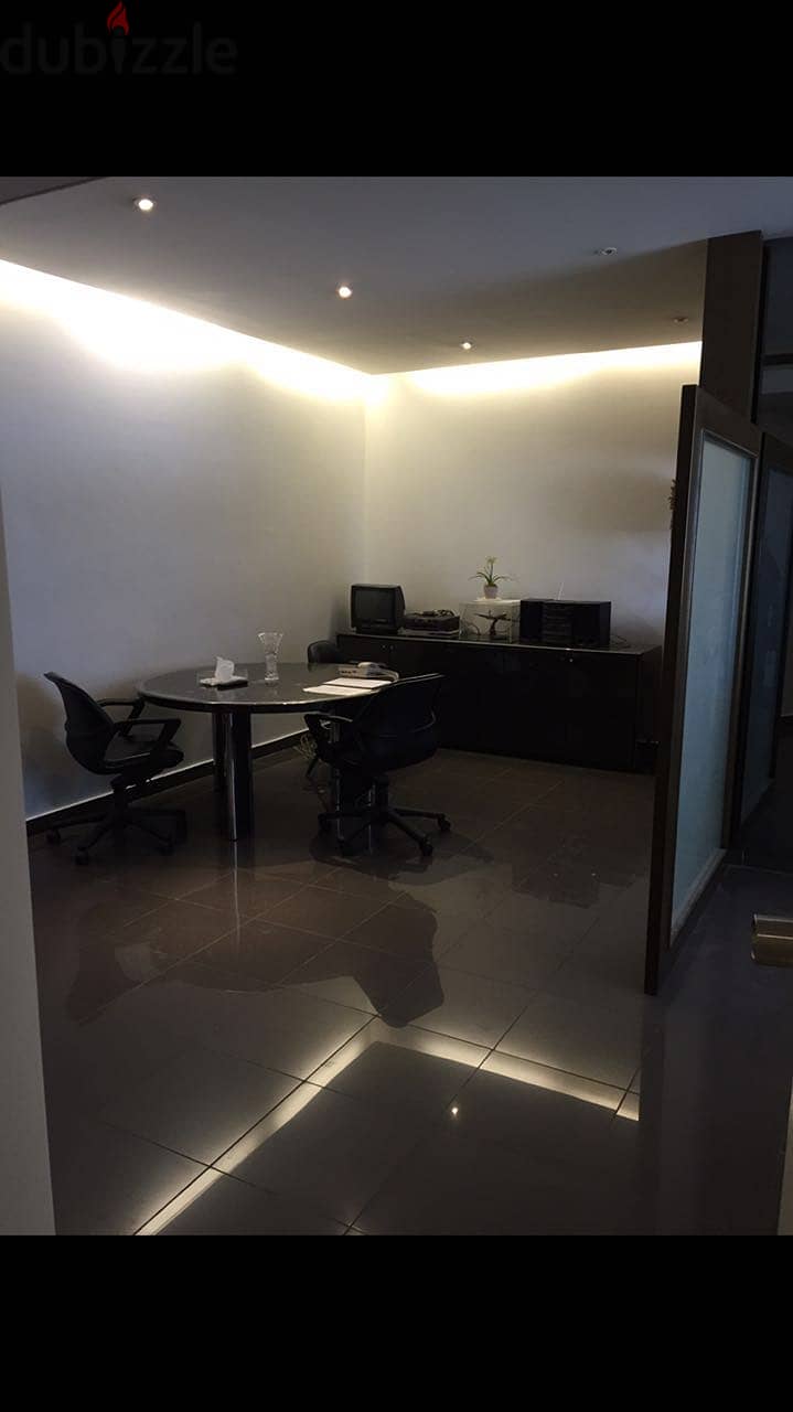 Prime and Amazing Office for Rent in Ashrafieh 2