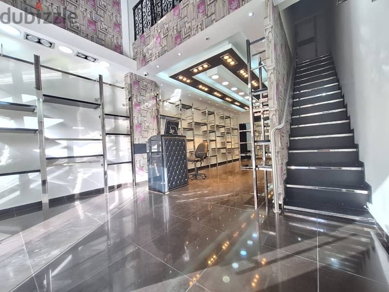 Shop for rent in Prime location in Jdeideh suitable for Clothing Store 4