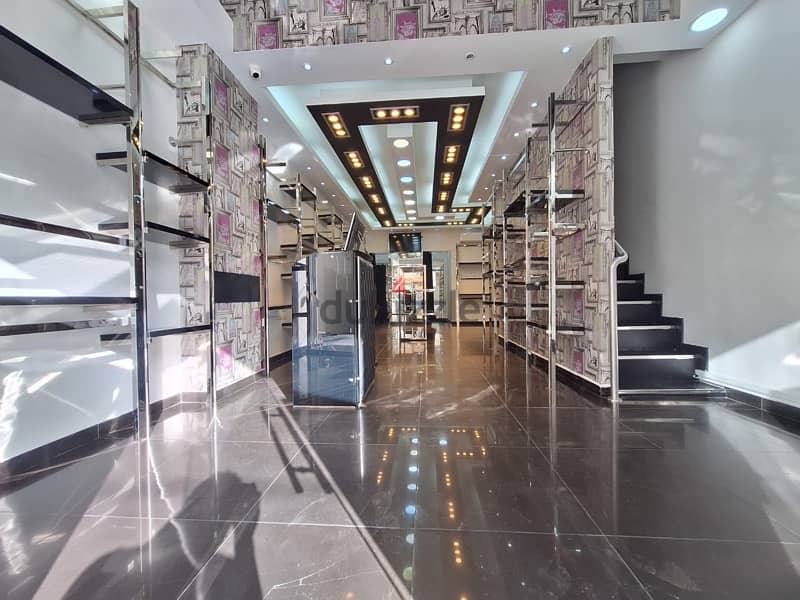 Shop for rent in Prime location in Jdeideh suitable for Clothing Store 5