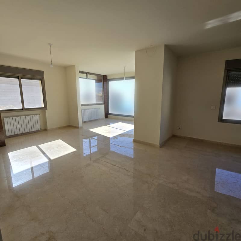 Mtayleb 230m² apartment for Sale - 3 Bedشقة للبيع في مطيلب 230م2 - 3 غ 2
