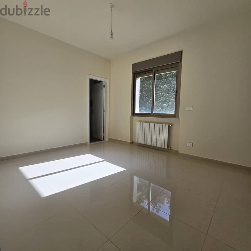 Mtayleb 230m² apartment for Sale - 3 Bedشقة للبيع في مطيلب 230م2 - 3 غ 3