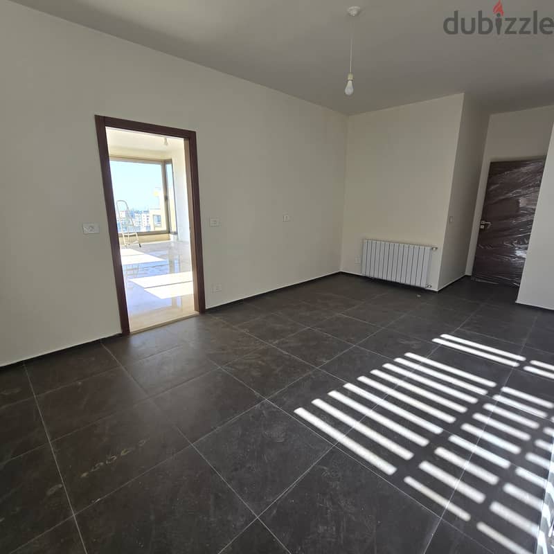 Mtayleb 230m² apartment for Sale - 3 Bedشقة للبيع في مطيلب 230م2 - 3 غ 7