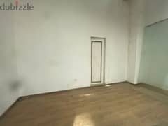JH24-3360 Shop 17m for rent in Downtown Beirut, $ 750 cash
