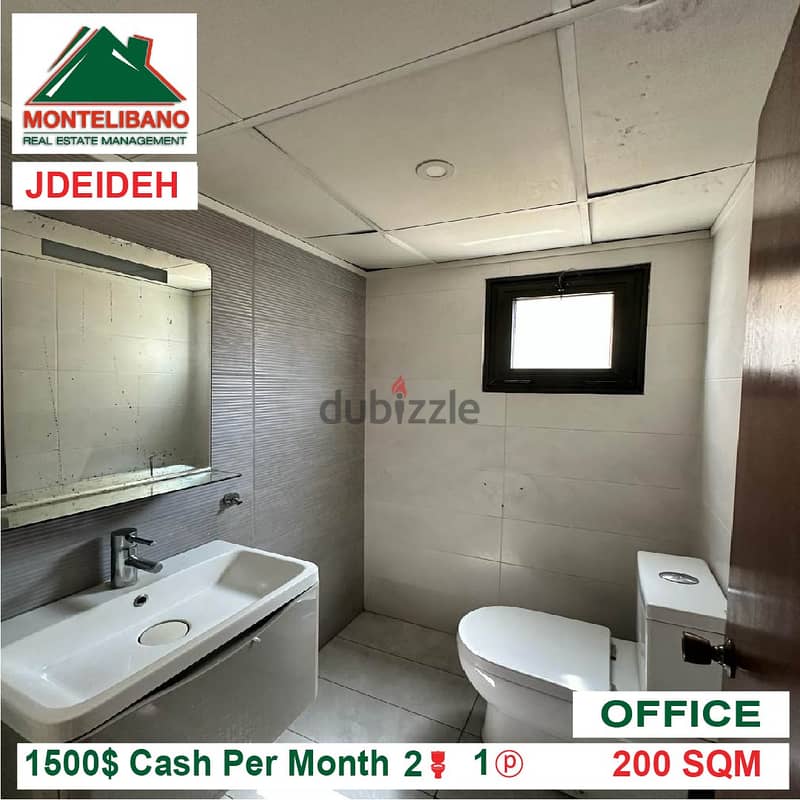 1500$!! Office for rent located in Jdeideh 4