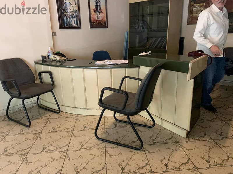 Complete office furniture for sale فرش مكتب كامل للبيع 5