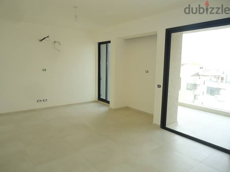 Apartment for sale in Jal El Dib شقة للبيع في جل الديب 2