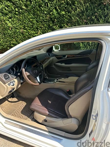 C250/Coupe/2012 one owner Clean carfax 4