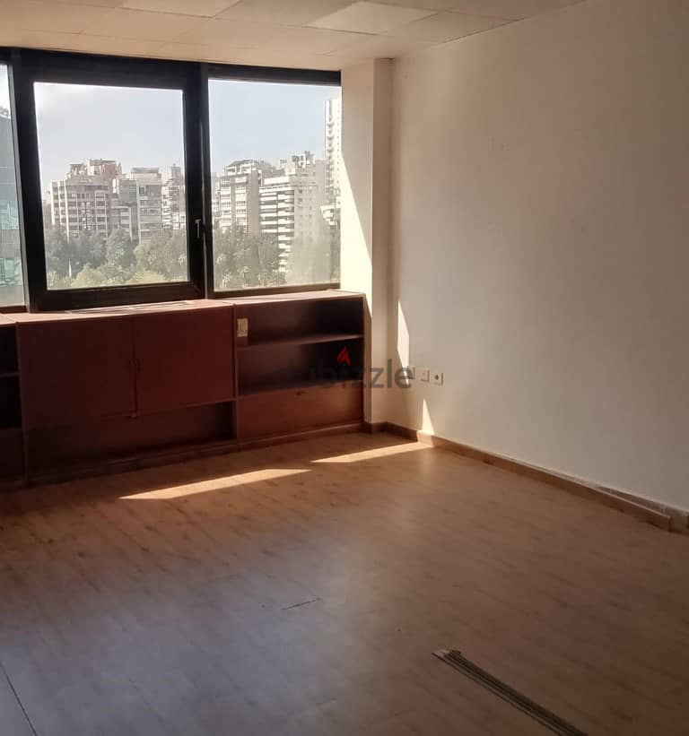 155 Sqm | Office For Rent in Beirut - Sanayeh 4