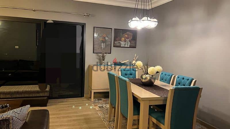 Sea-View l Beautifully Decorated Apartment in Ain Anoub . 1