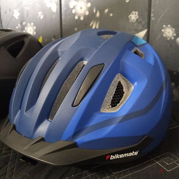 bikemate helmet rear led light and adjustable 3