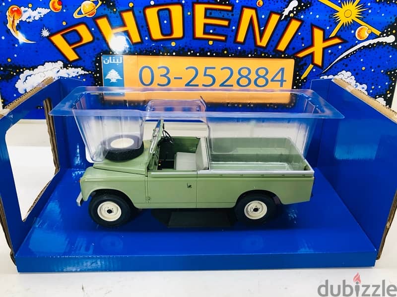 1/18 diecast Land Rover D109 GREEN Series 2 Pickup Open back. 16