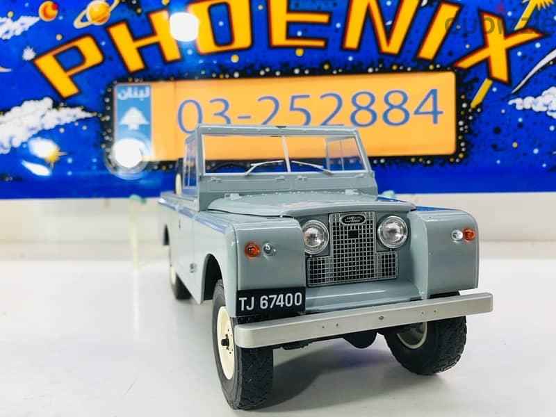 1/18 diecast Land Rover GREY Series 2 Pickup D109 NEW IN BOX 13
