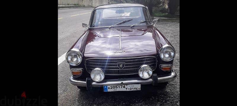 Peugeot 404 1968 recently restored 9
