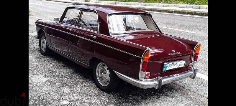 Peugeot 404 1968 recently restored 10