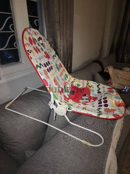 carseat for sale in good condition with baby relax for free 4