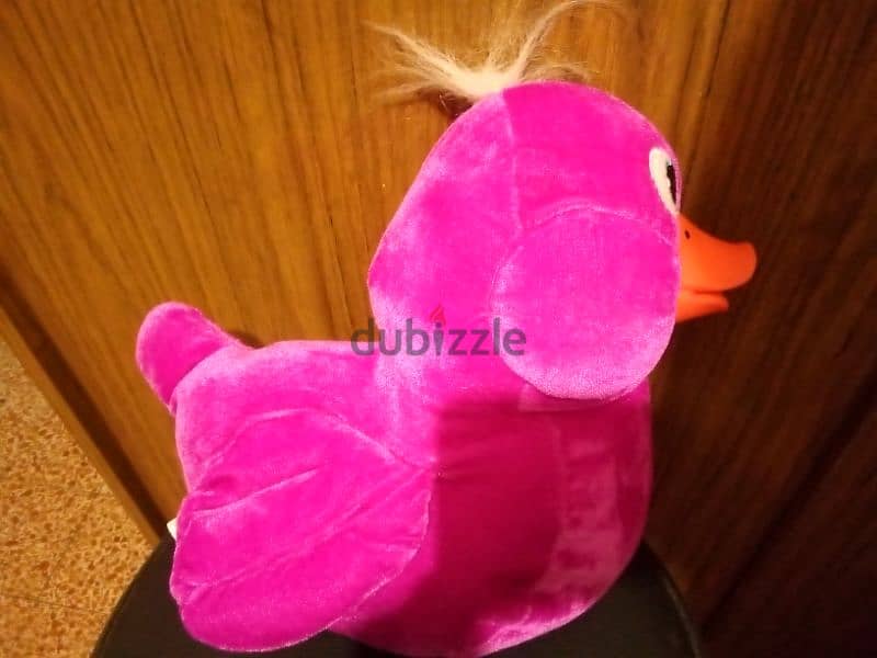 CUTE PURPLE DUCK character Plush medium syze As new toy: 30 Cm=11$ 2