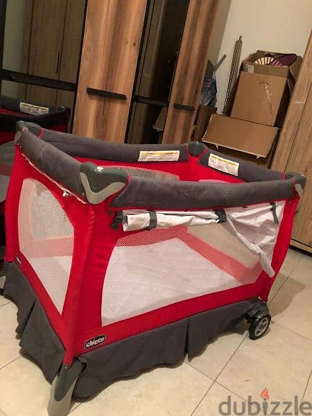bed for babies with mattress and 2 covers 1