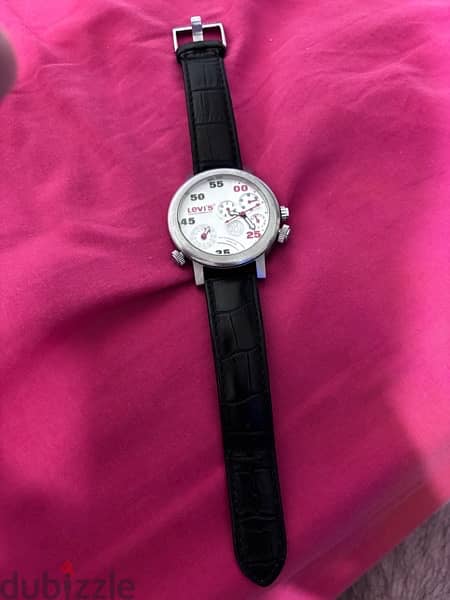 Levi’s Authentic Old Watch 1