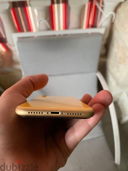 iphone xr yellow 128 1