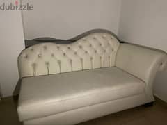 sofa جلد ابيض