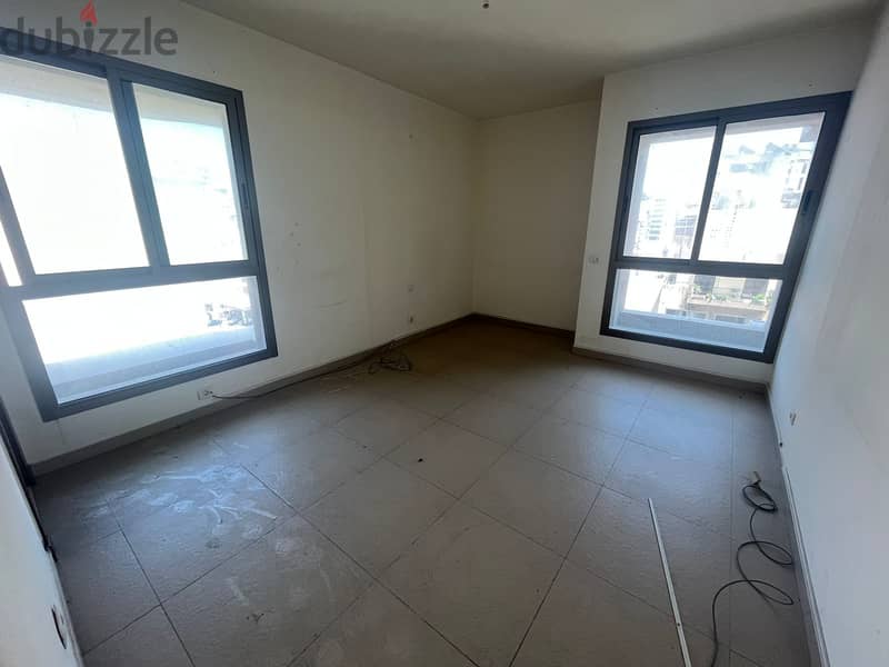 Beautiful Apartment For rent in Mazraa شقة جميلة للإيجار في مزرعة 12