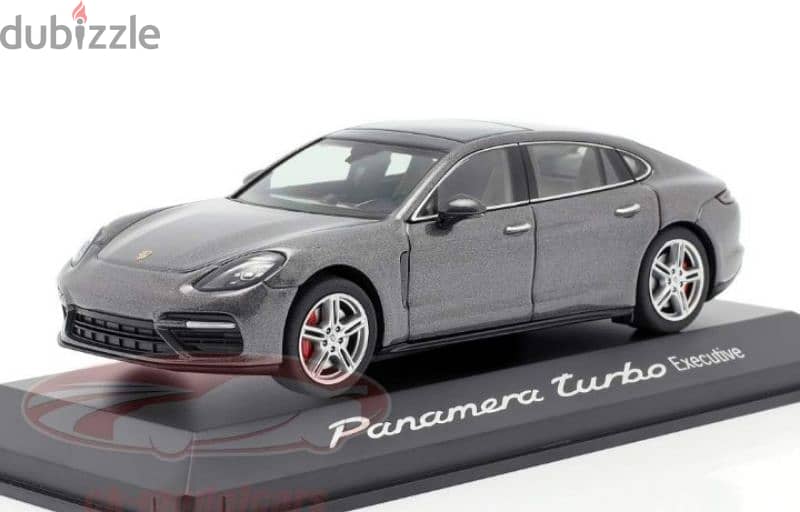 Porsche Panamera Turbo diecast car model 1;43. 1