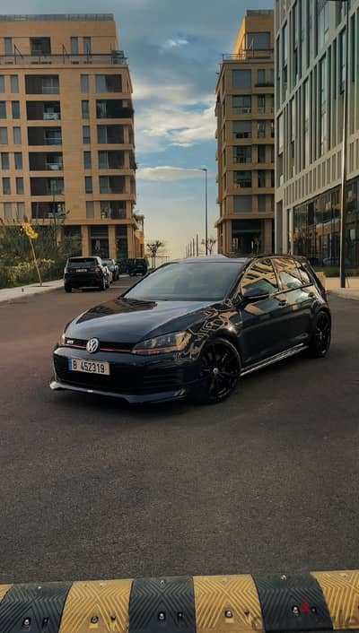 Volkswagen Golf Mk7 GTI