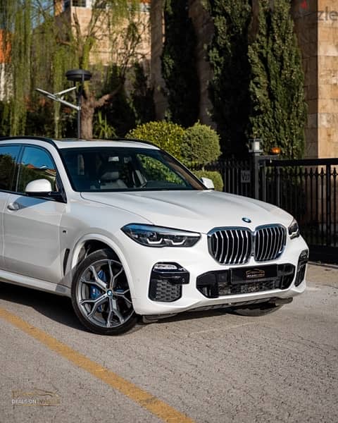 BMW X5 2019 M Package , Company Source&Services,One Owner. Low Mileage 2