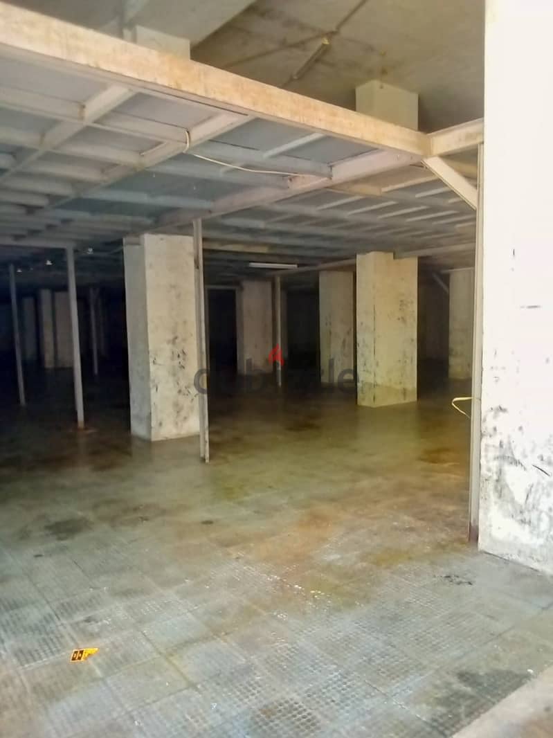 820 SQM Huge Warehouse in Sabtieh, Metn with Container Access 5