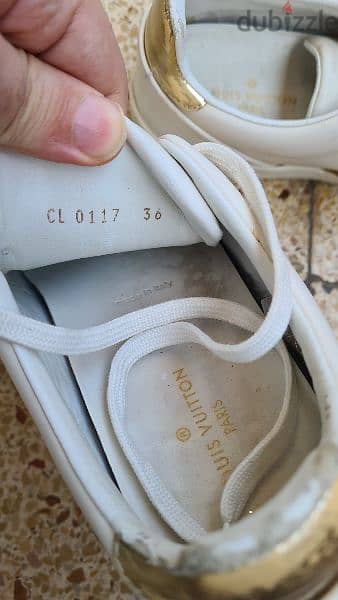 Louis Vuitton sneakers حذاء 4